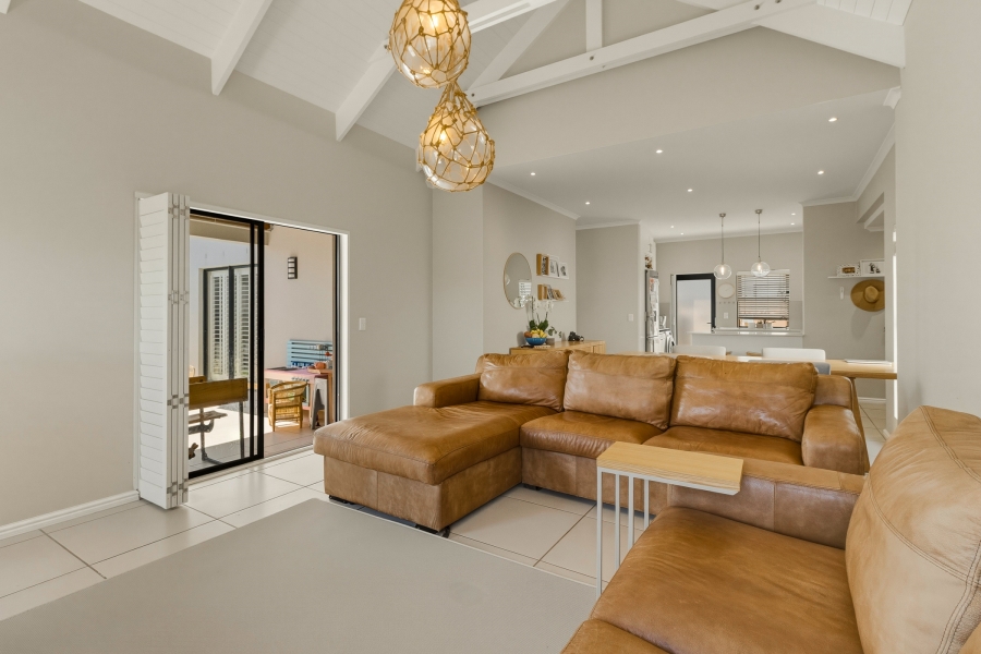 3 Bedroom Property for Sale in Aan de Wijnlanden Western Cape